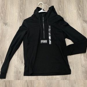 NEW Black hoodie!!!🖤